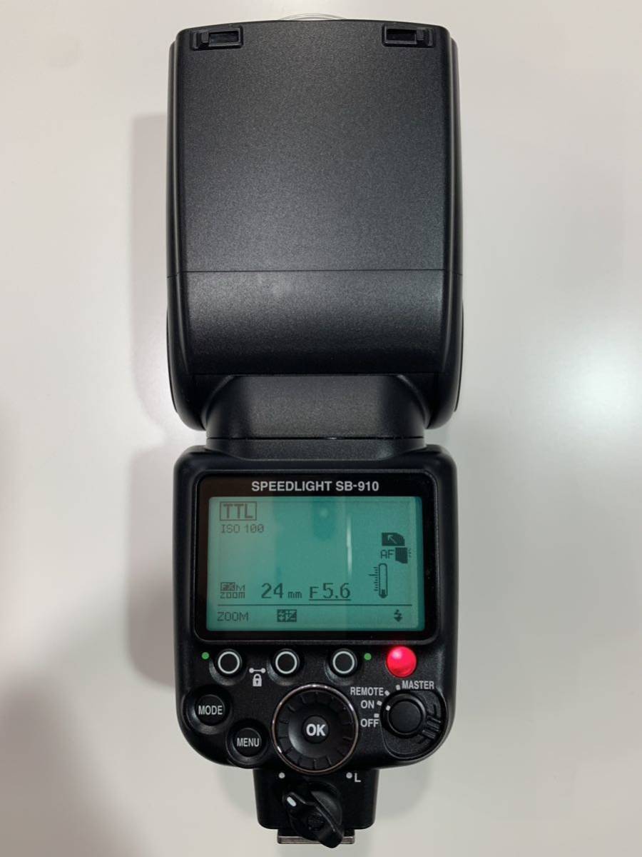 ニコン Nikon スピードライト SB-910 通電確認済み 他詳細不明