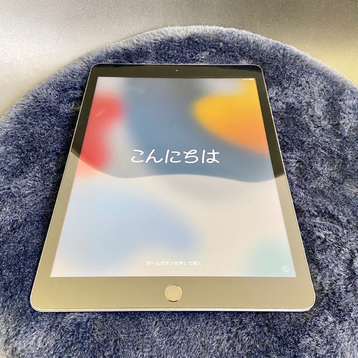 美品】 10.2インチ 32GB 第8世代 【Apple】iPad スペースグレイ 中古