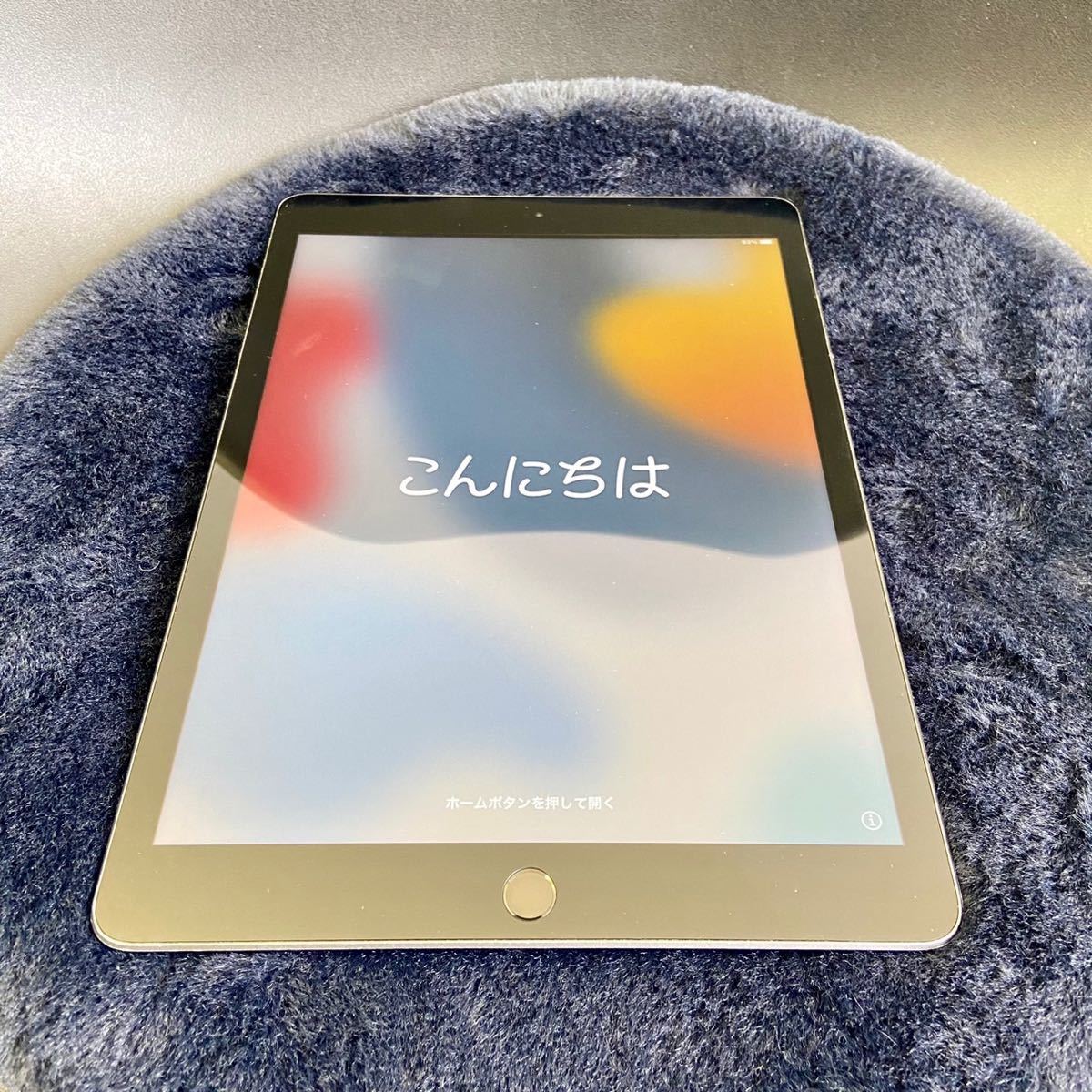 7781 電池最良好☆比較的美品☆iPad8第8世代 32GB WIFIモデル☆-