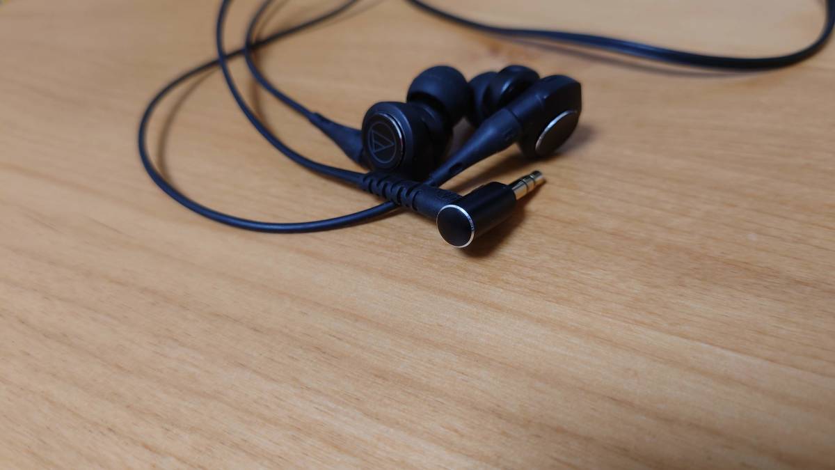 audio-technica オーディオテクニカ SOLID BASS カナル型 audio-technica オーディオテクニカ SOLID BASS カナル型