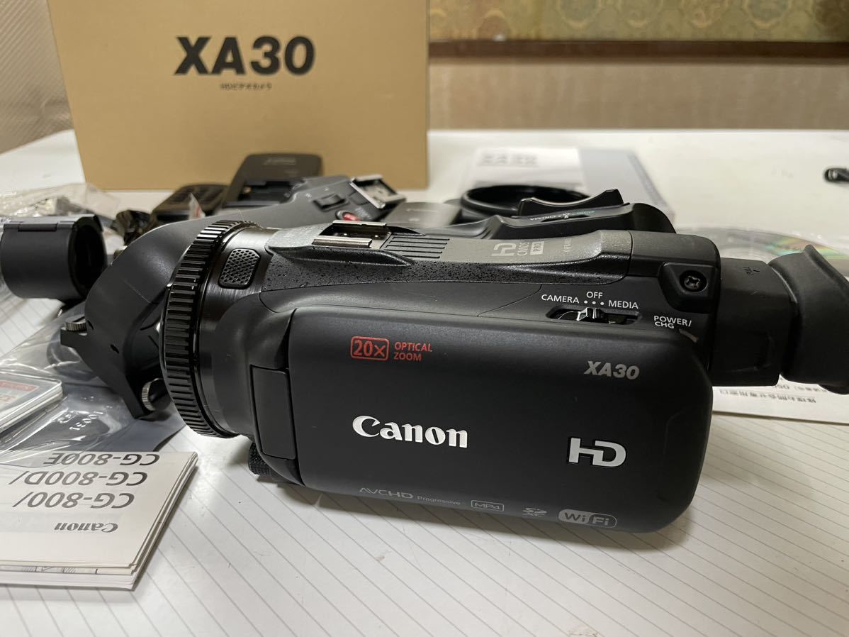 展示品☆新品同様☆Canon☆キャノン☆XA30☆業務用HDデジタルビデオ