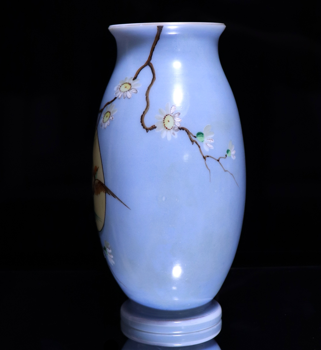 オールド・バカラ (BACCARAT) 日本趣味 レアカラー オパーリンクリスタル製 大型花瓶 ライトブルー 壺 アンティーク ジャポニスム セーブル_画像4