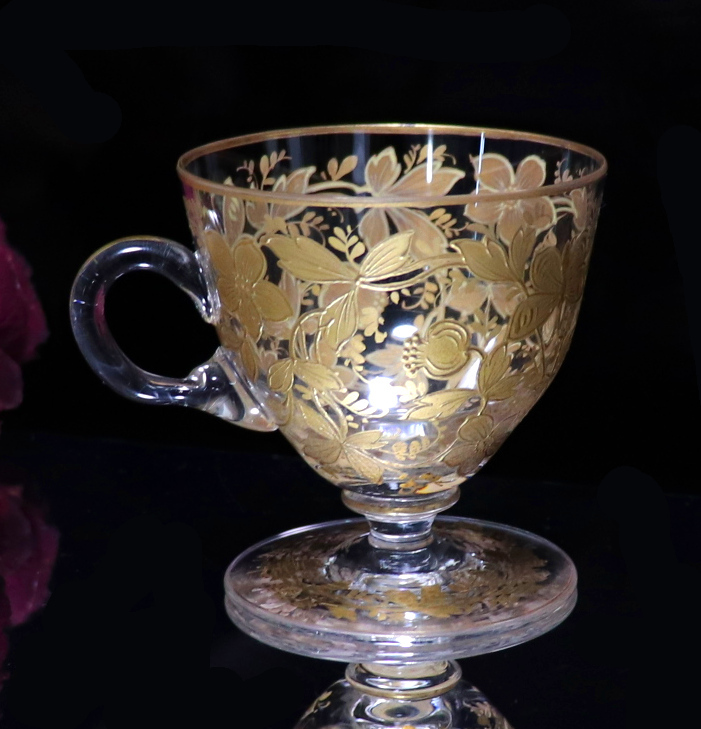オールド・バカラ (BACCARAT) 1900年頃 盛り上げ金彩 蝶文様 オールド・バカラ (BACCARAT) 1900年頃 盛り上げ金彩 蝶文様