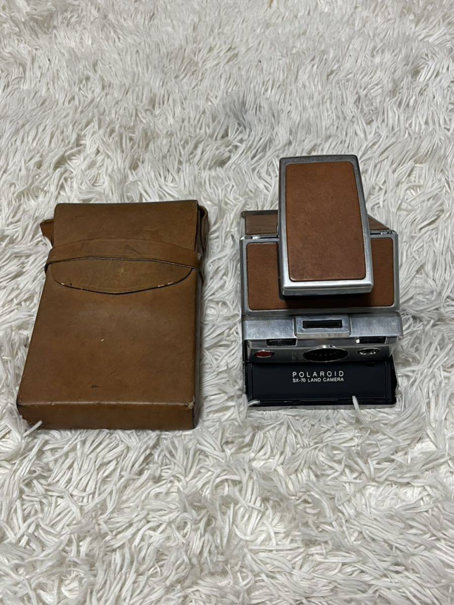 大人気新作 【ケース/アクセサリー付】Polaroid sx-70 フィルムカメラ