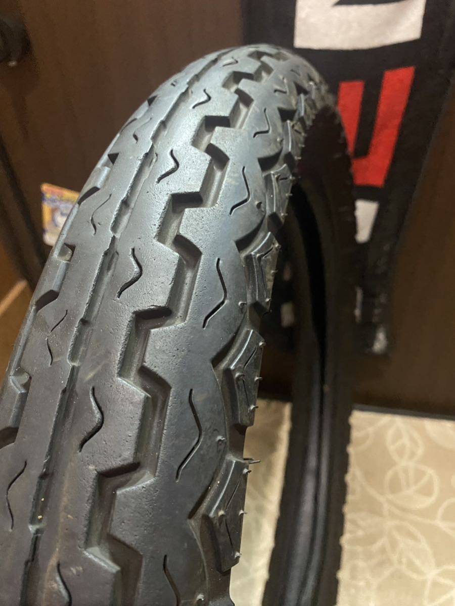 中古MCタイヤ DUNLOP ROADMASTER TT100 GP 90/90-18 ダンロップ ロード