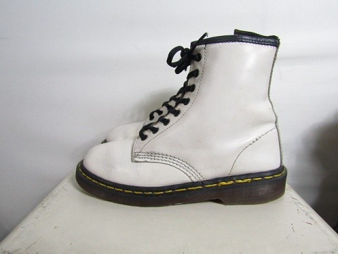 オープニング 大放出セール イングランド製 Dr.Martens 約26cm位