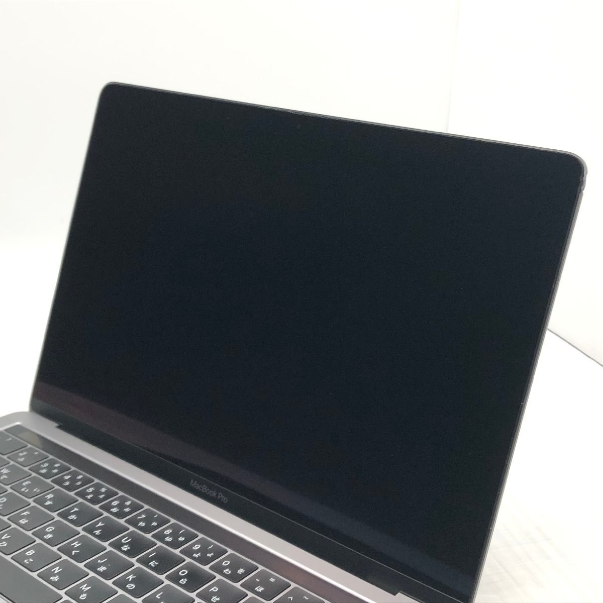 Apple MacBook Pro 13inch 2017 Four Thunderbolt 3 Ports Core i5