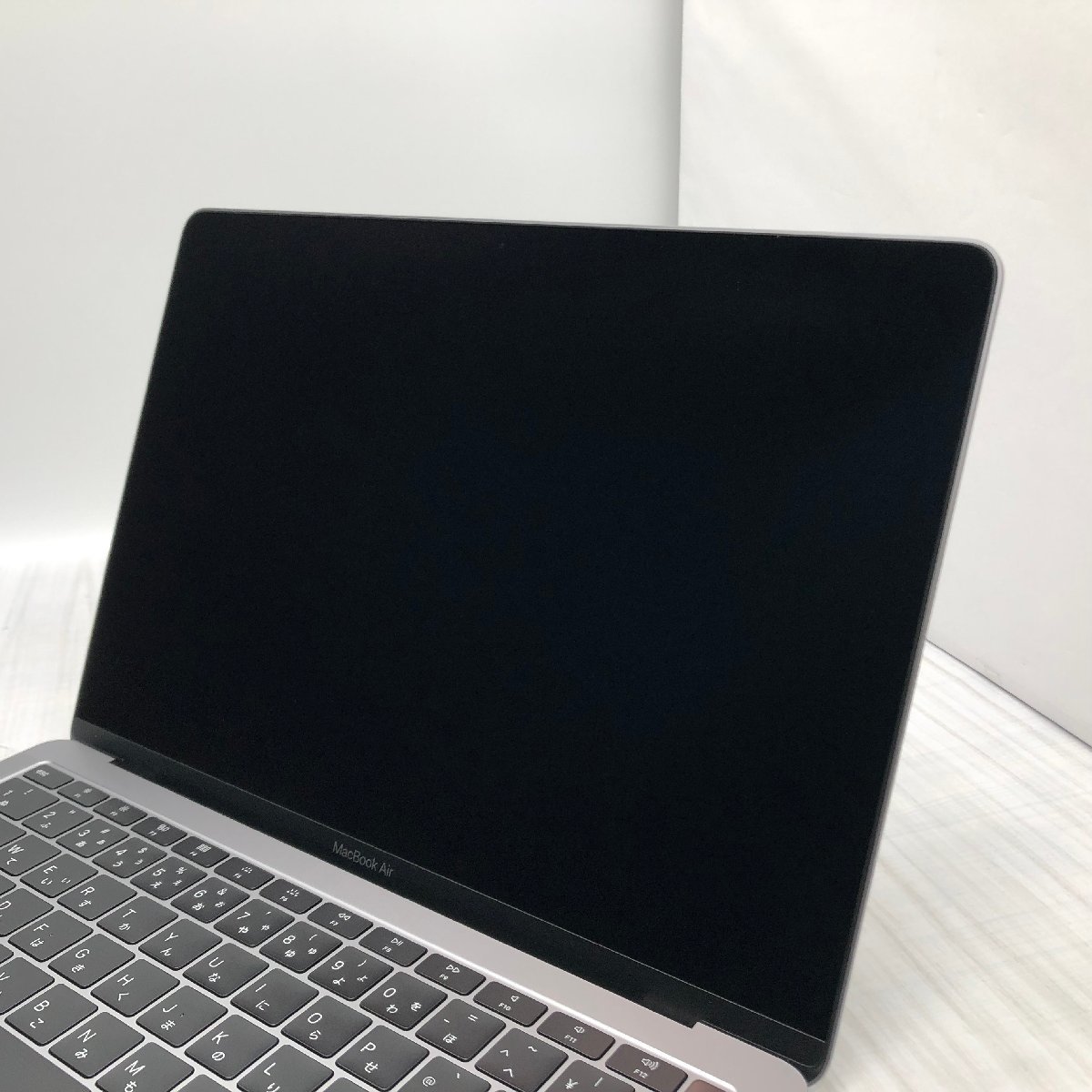 Apple MacBook Air Retina 13inch 2019 Core i5 1.60GHz/16GB/256GB