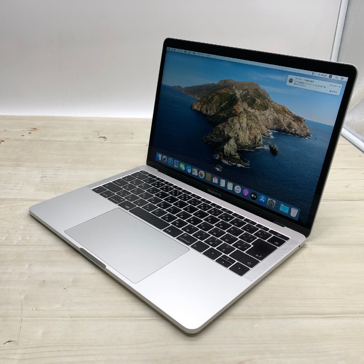 Apple MacBook Pro 13inch 2017 Two Thunderbolt 3 ports Core Apple MacBook Pro 13inch 2017 Two Thunderbolt 3 ports Core