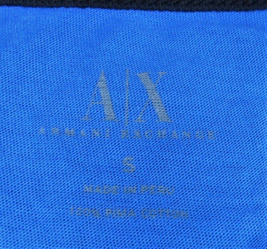 新品 ARMANI EXCHANGE /アルマーニエクスチェインジ　半袖Tシャツ　ロゴ入り S ブルーｘブラック　タグ付き未使用　ハワイ購入_画像5