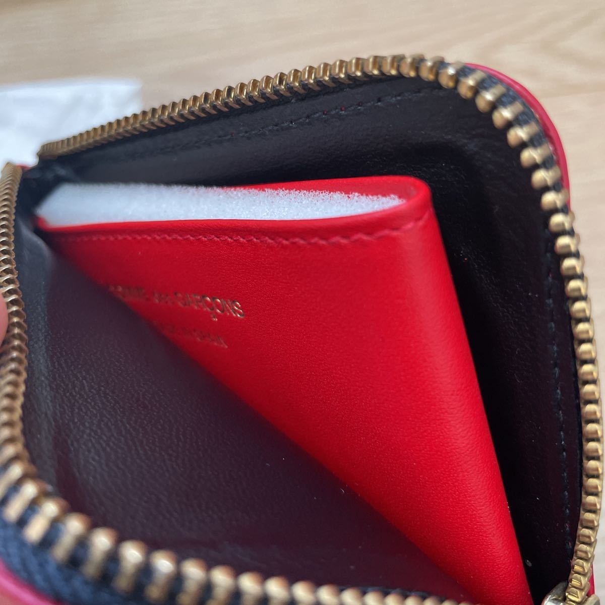 新品未使用 HUGE LOGO COMME des GARCONS WALLET ロゴ L字型 ジップ 財布 ウォレット コインケース  SA3100HL 赤 レッド コムデギャルソン