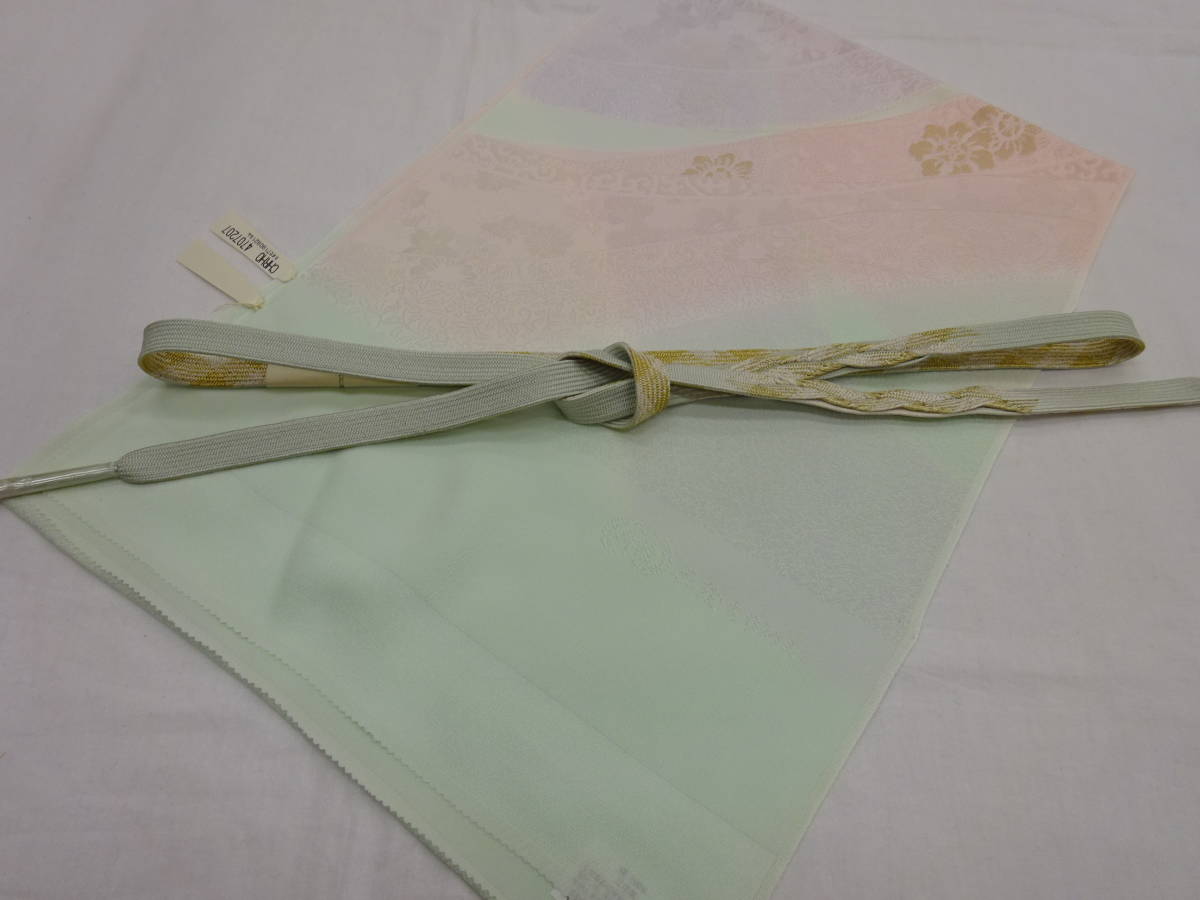 新品・未使用☆正絹☆帯締め・丹後ちりめん帯揚げセット☆薄水色地です