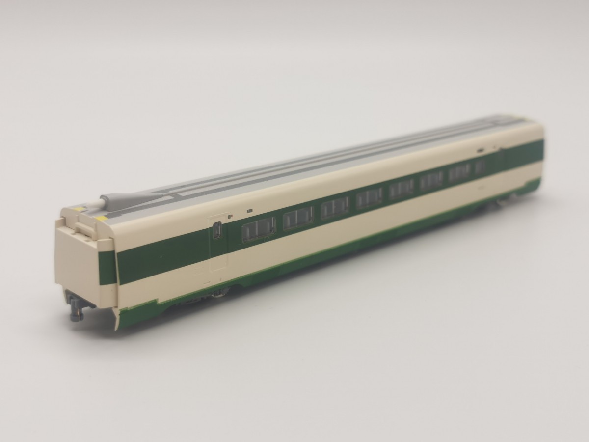 TOMIX E2系200系カラー 5号車 中間車 J66編成 東北 上越新幹線 97954