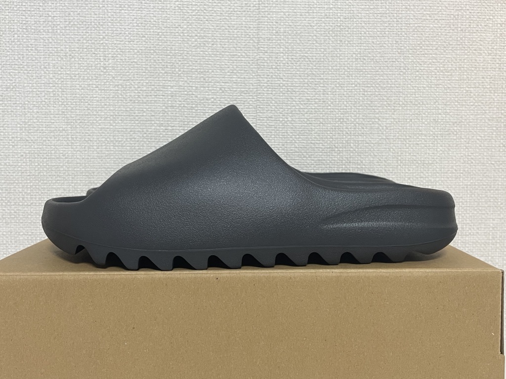 送料無料/26.5cm】adidas YEEZY Slide Onyx 【HQ6448】(26.5cm)｜売買