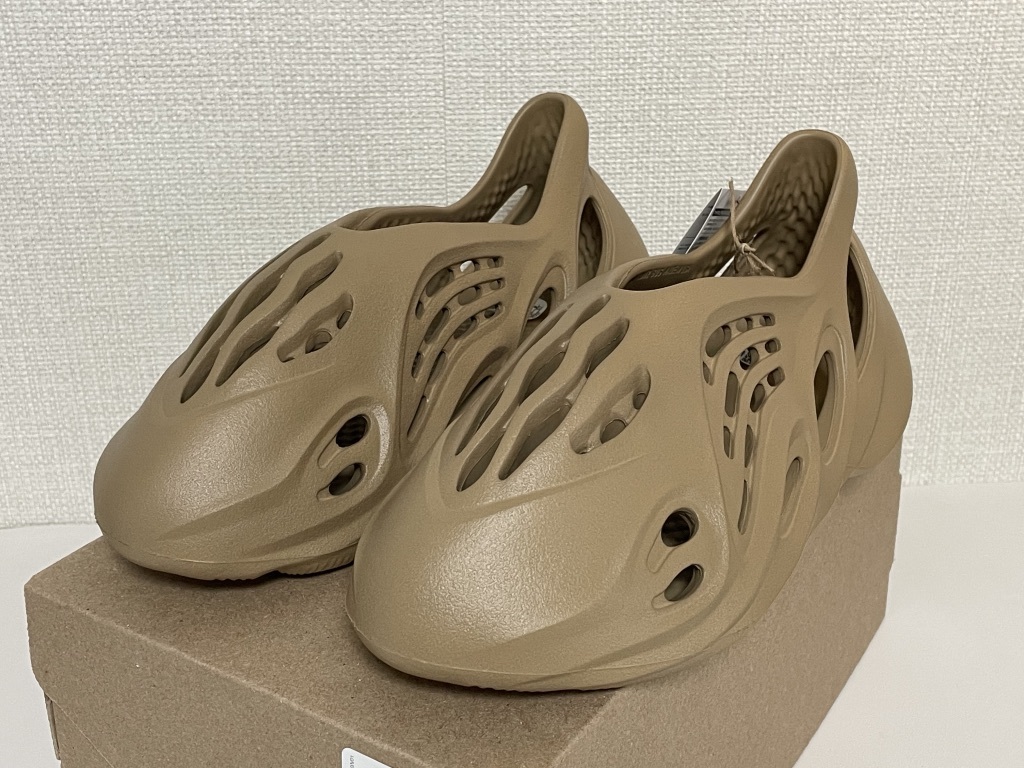 【送料無料/26.5cm】adidas YEEZY Foam Runner Clay Taupe【GV6842】