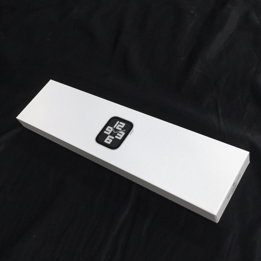 1円 新品同様 Apple Watch SE 第2世代 GPSモデル 44mm MNLD3J/A