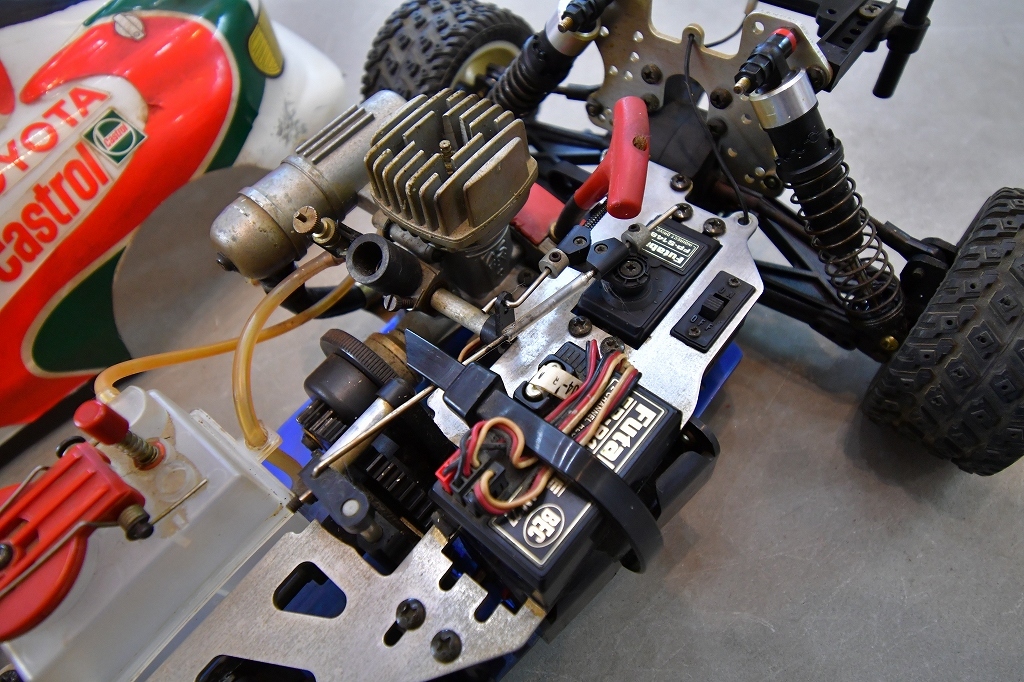 Yahoo!オークション - レトロ 京商 KYOSHO エンジン ラジコン Yahoo!オークション - レトロ 京商 KYOSHO エンジン ラジコン
