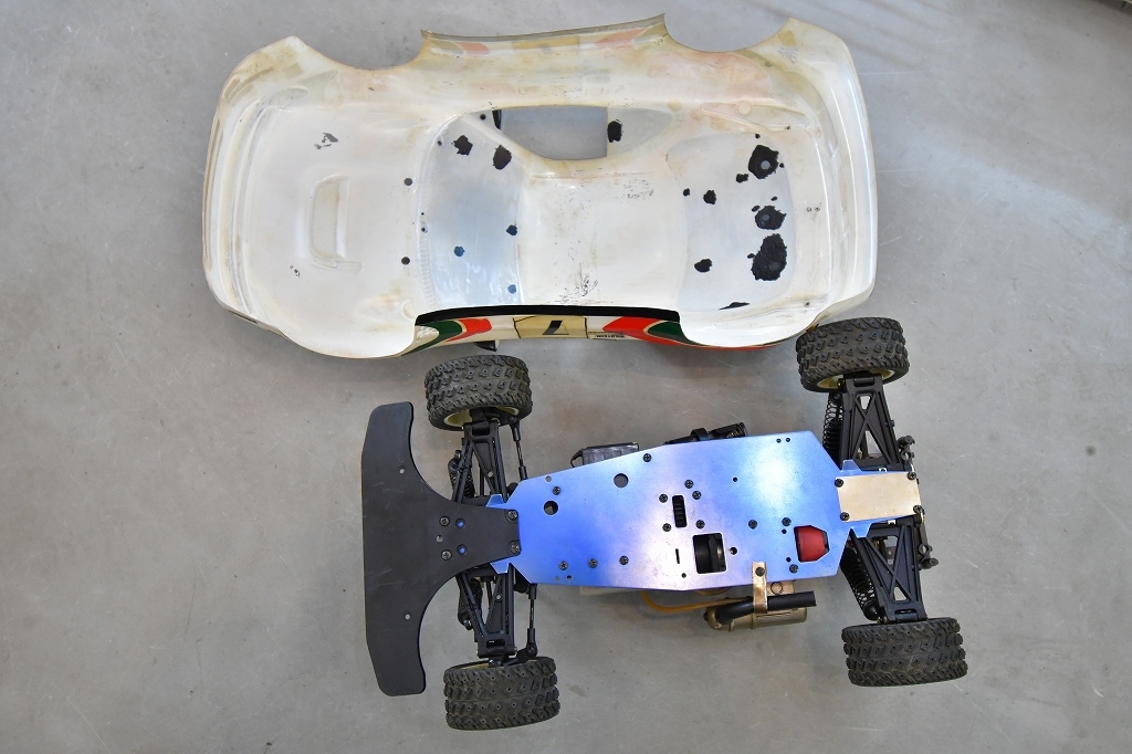 Yahoo!オークション - レトロ 京商 KYOSHO エンジン ラジコン Yahoo!オークション - レトロ 京商 KYOSHO エンジン ラジコン