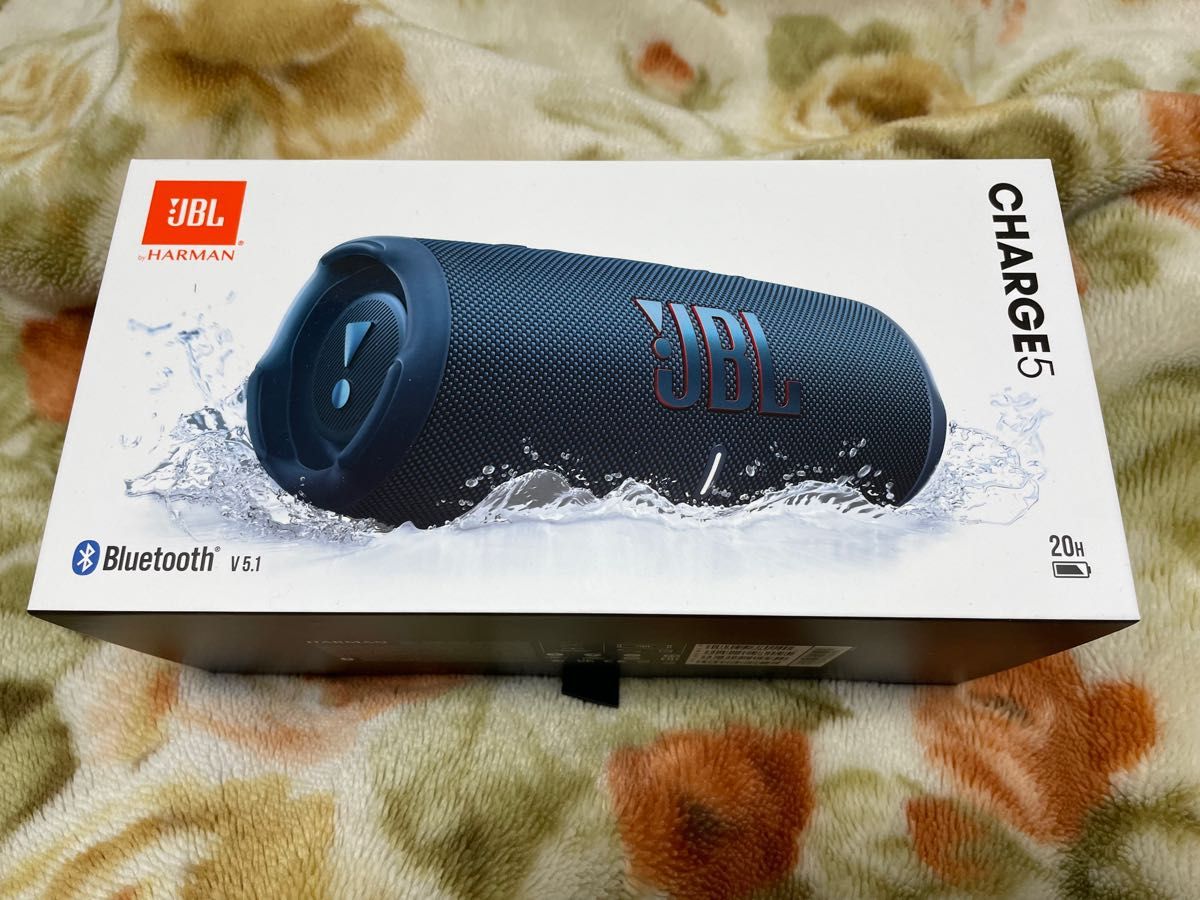 新品未開封 モバイルバッテリー機能付きポータブル防水スピーカー JBL