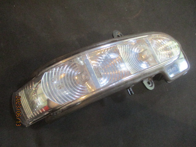 # Benz W211 door mirror winker lamp right used 2038201221 parts taking equipped Turn signal turn signal light LED E320 E350 #