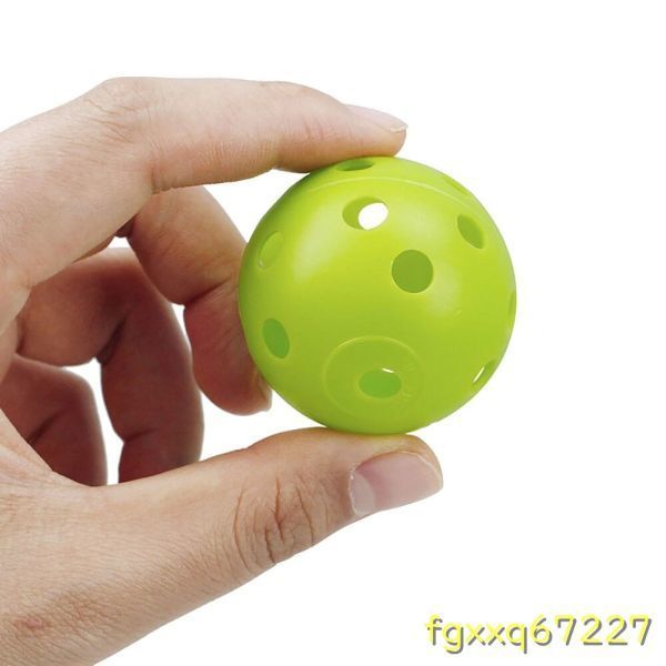 Fy745：★人気　24個 42MM エアフロー カラープラスチック 屋内練習ゴルフボール 穴あき_画像3