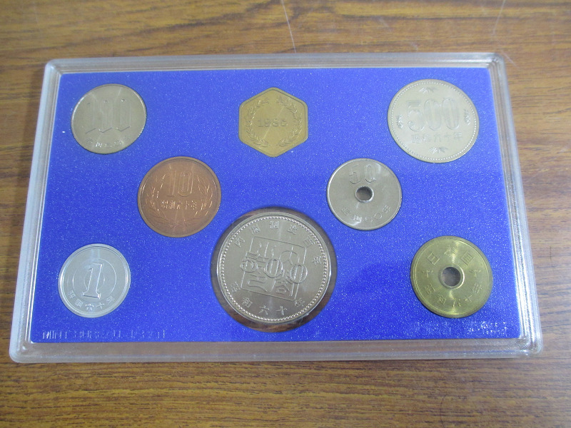 貨幣セット 5点 - 通販 - parelhas.rn.gov.br