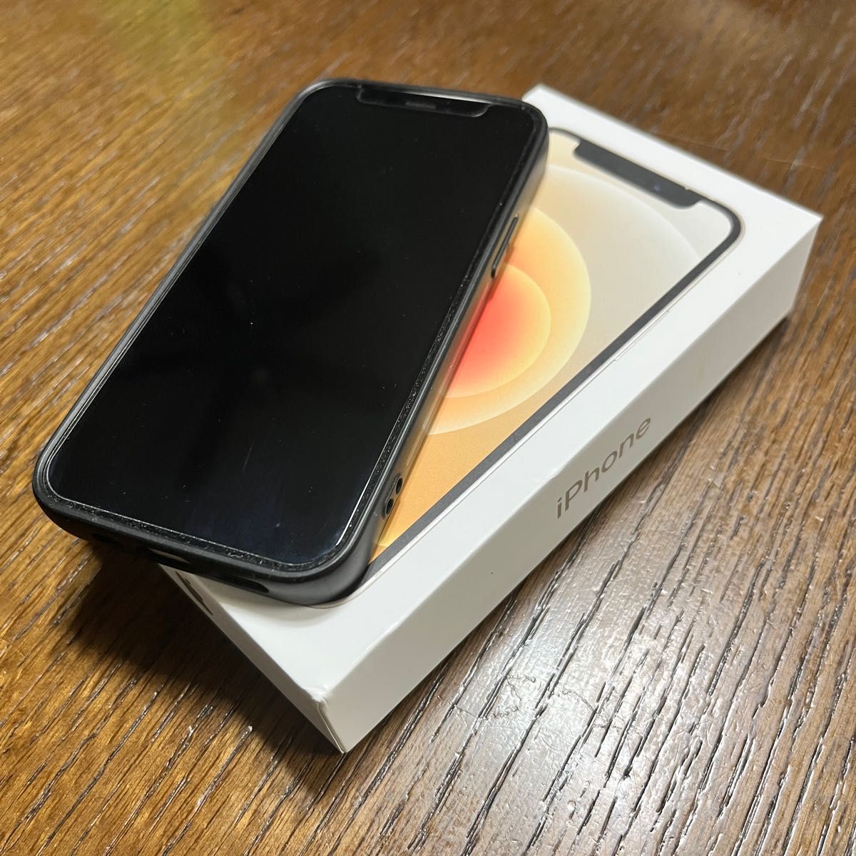 外箱 iPhone 12 mini ホワイト - 通販 - pinehotel.info