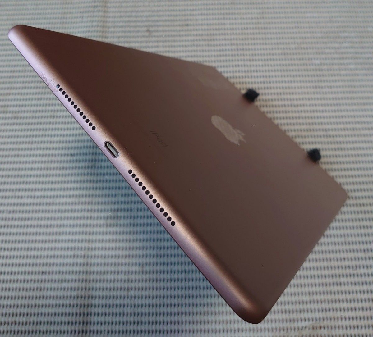 完動品液晶無傷iPad第7世代(A2197)本体128GBローズゴールド送料込