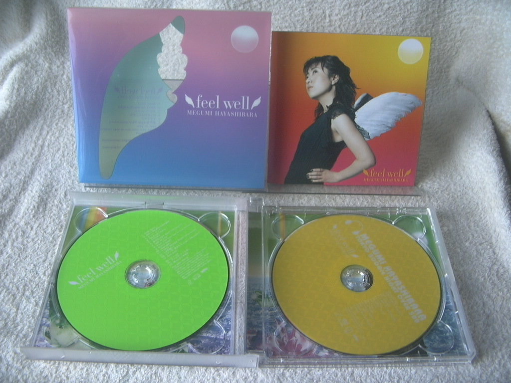 ★ 林原めぐみ 【feel well】 CD+DVD 外ケース付_画像3