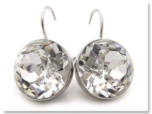 中古美品 スワロフスキー SWAROVSKI ピアス ベラ ミニ 5085608