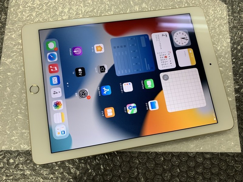 最新な 第2世代 Air iPad 再DE002 Wi-Fiモデル 64GB ゴールド A1566
