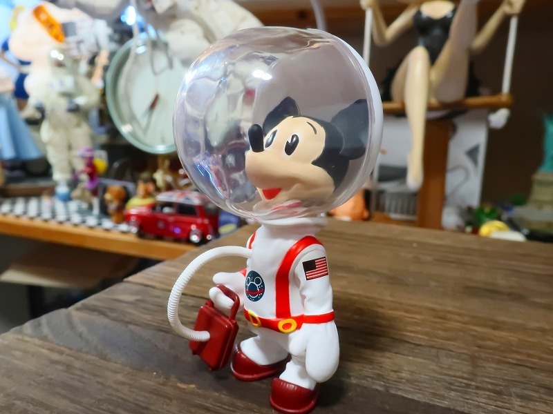  Mickey Mouse космонавт Astro no-tsu Apollo план NASA переиздание 