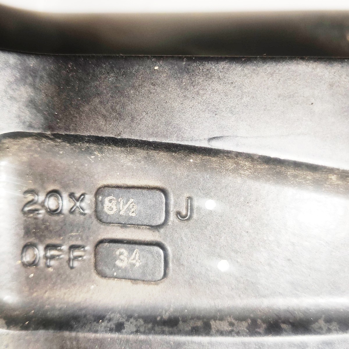 送料込み ENKEI AME MODERATE 20インチ 8 5J 5H です 管理番号1632