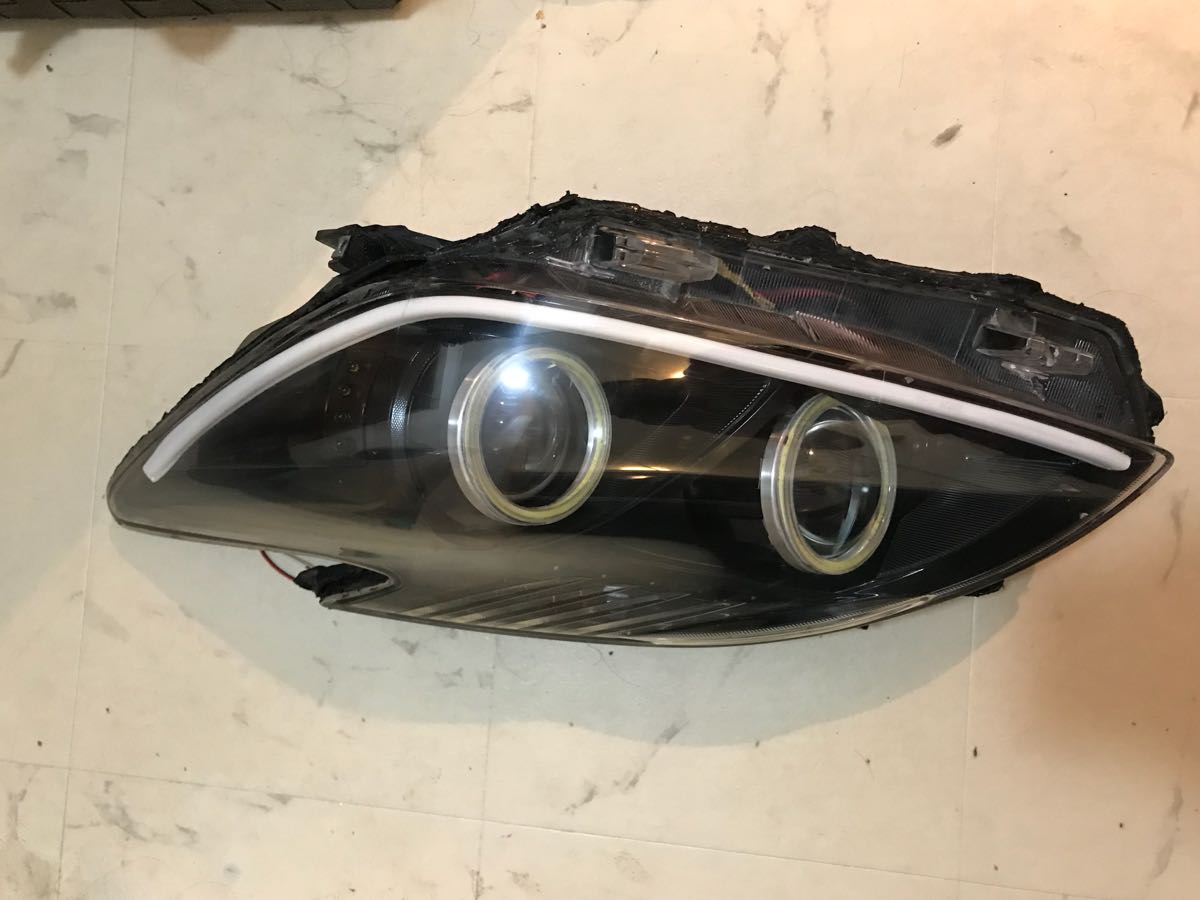 銷售最後機會普銳斯30大燈COB結冰和管道順序流動豐田PRIUS ZVW 30    原文:SALE ラストチャンス プリウス30 ヘッドライトCOB イカリング & チューブled シーケンシャル 流れる TOYOTA PRIUS ZVW 30