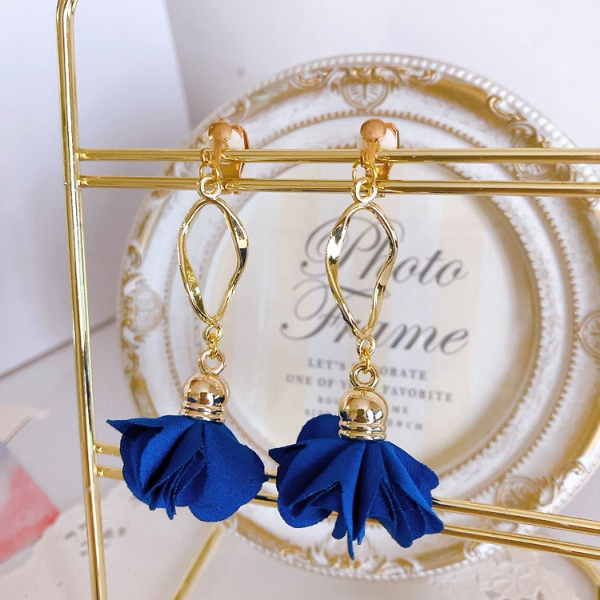 高品質チョウバネピアス | www.scoutlier.com