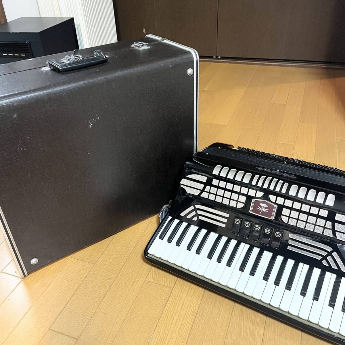 Tombo トンボ No.75 41鍵 ベース アコーディオン ハードケース 付き