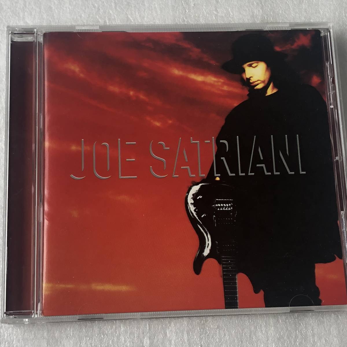 中古CD Joe Satriani ジョー・サトリアーニ/Joe Satriani 6th(1995年) 米国産HR/HM,インスト系_画像1
