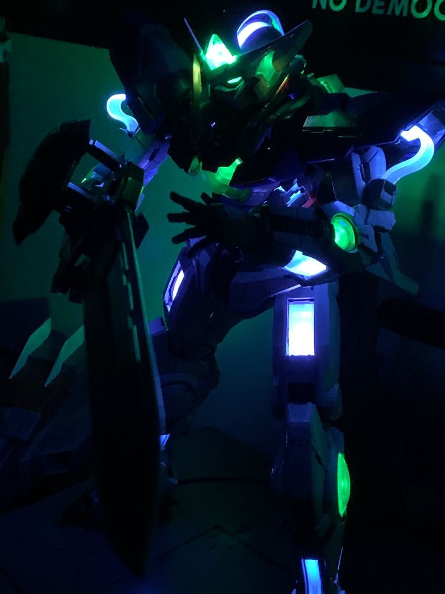 PG 1/60 エクシア　LEDユニット付き