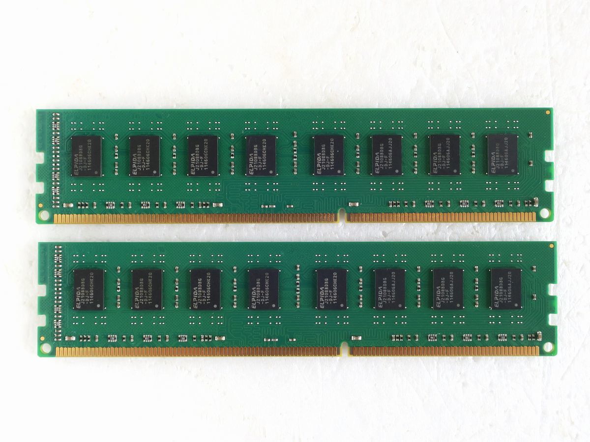 Transcend DDR3 SDRAM(PC3-10600U)DDR3-1333/4GB×2枚=8GB　☆37_裏側です