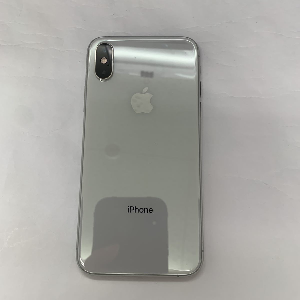 iPhoneXs 256GB シルバー○白ロム ソフトバンク 品☆本体のみ 送料無料