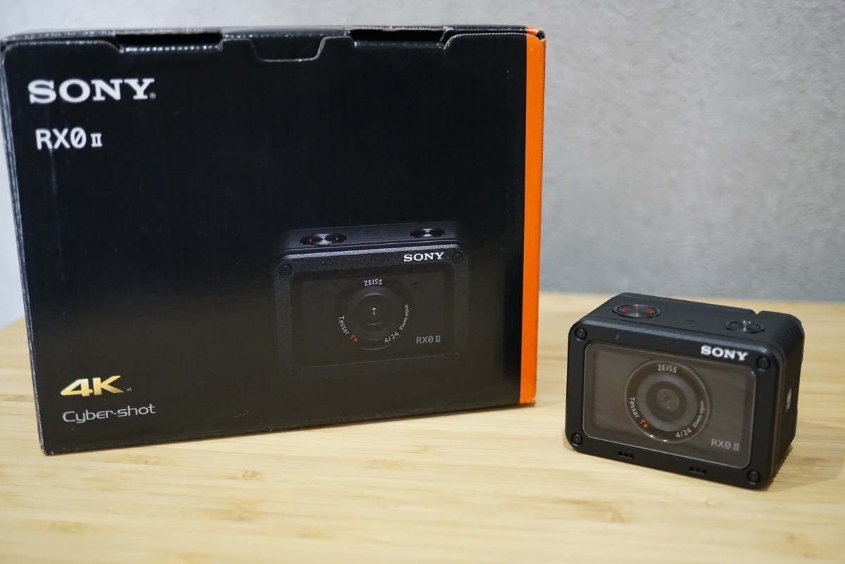 DSC-RX0 デジタルカメラ ソニー SONY RX0 Markⅱ  裏蓋紛失