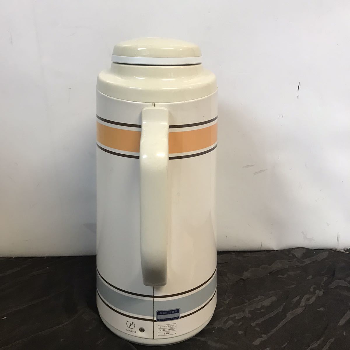 ZOJIRUSHI シルビーポットVHL-1600 1.6L 象印 昭和レトロ アンティーク エアーポット　長期保管品_画像3