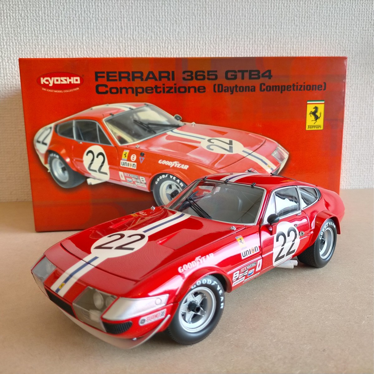 1/18 京商 フェラーリ 365 GTB/4 デイトナ コンペティツィオーネ KYOSHO FERRARI DAYTONA COMPETIZIONE 1973 KYO8164B0 NART No.22 