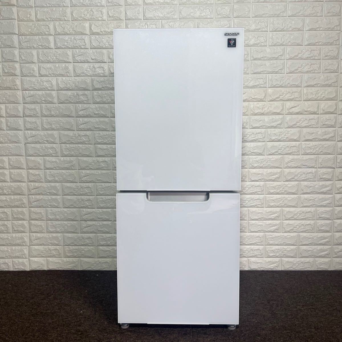 t0013 保証付き 極美品 冷蔵庫 シャープ 2022年 SJ-GD15H-W - 2