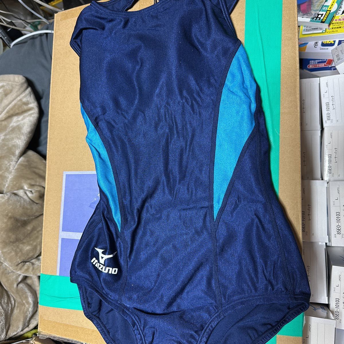 新品未使用】MIZUNO スポーツウェア 水着 - 水泳