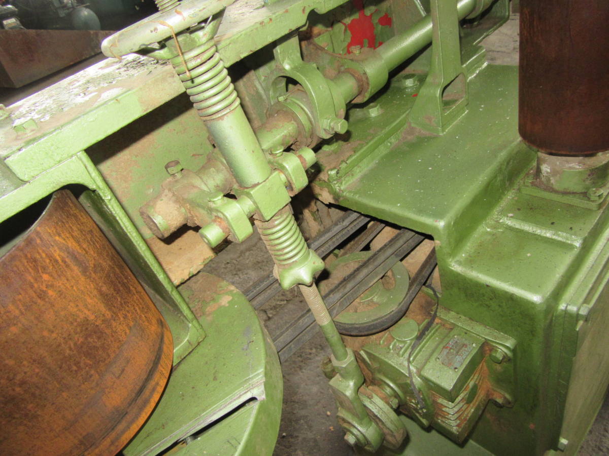 油谷 №7004 横型 ベルトサンダー 長谷川鉄工 HYS-900 油谷 №7004 横型 ベルトサンダー 長谷川鉄工 HYS-900