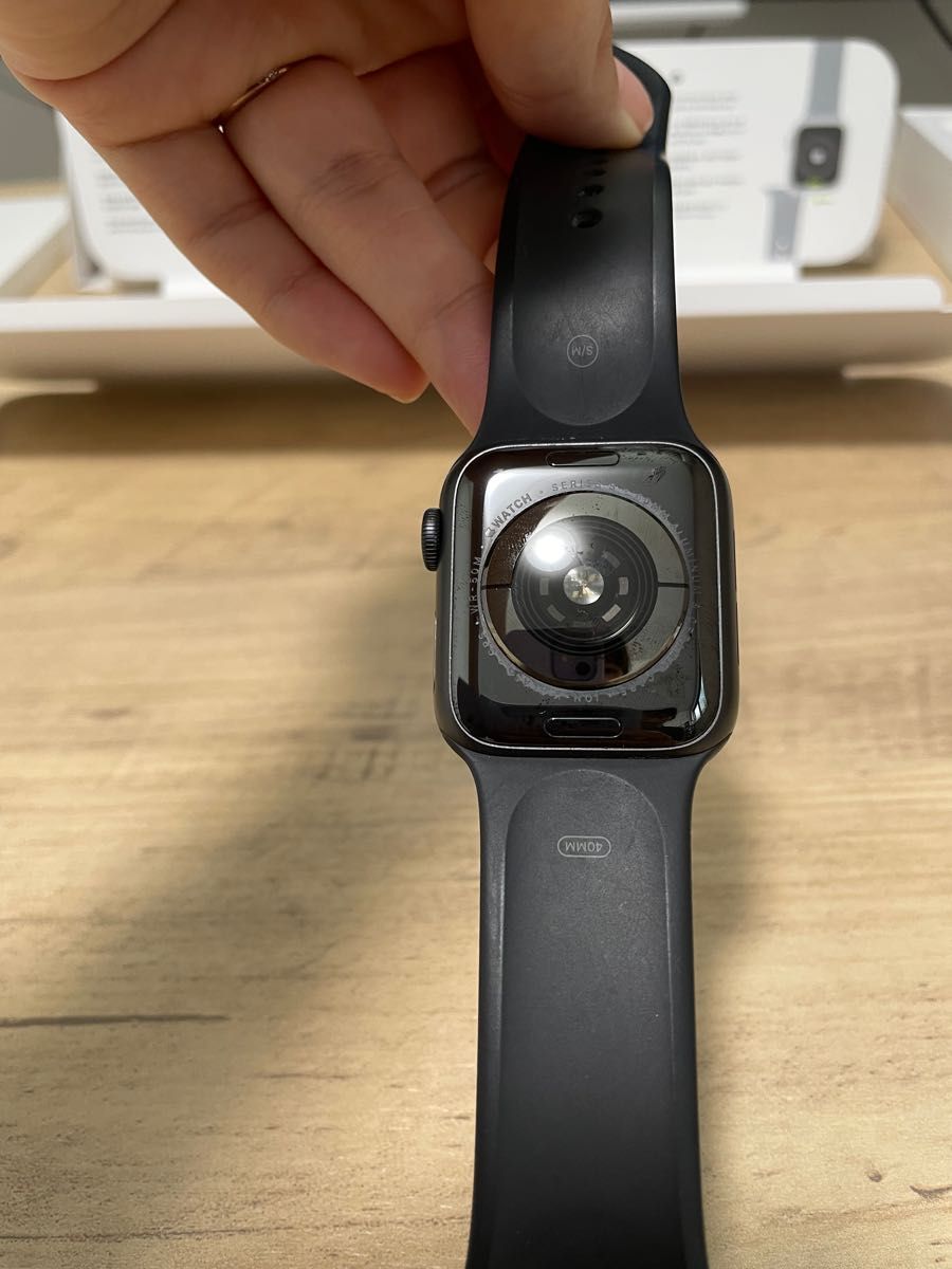 Apple Watch Series 5 40mm スペースグレイ アップルウォッチ GPS アルミニウム