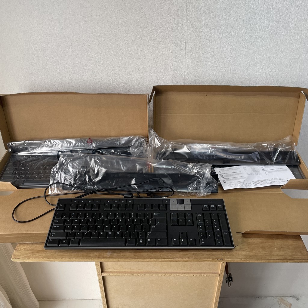 防水用軟質FRP樹脂(イソフタル酸系),18kg - 工事用材料 防水用軟質FRP樹脂(イソフタル酸系),18kg - 工事用材料
