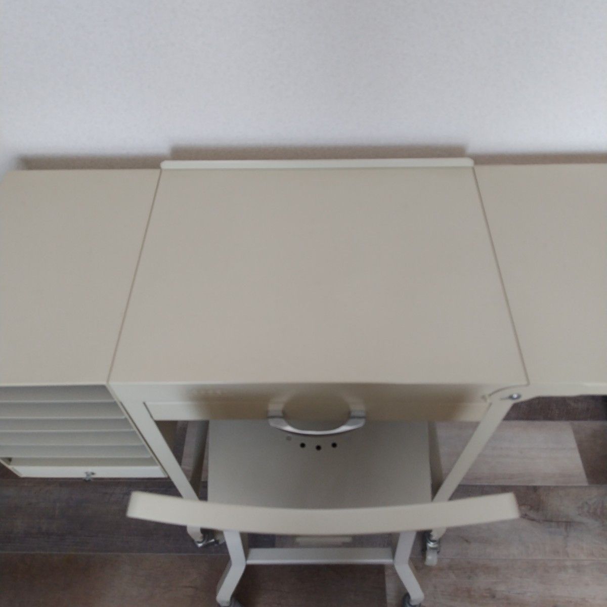 ※追記あり アスプルンド ESSEN タイピングデスクホワイト タイムレスコンフォート