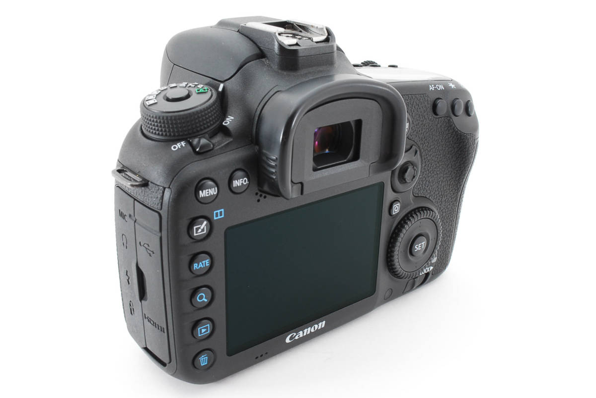 美品】キャノン Canon EOS 7D MarkII マーク2 《ショット数3717回